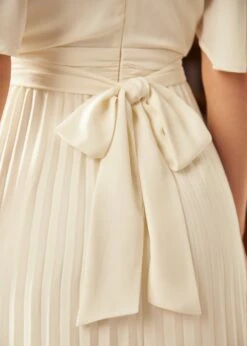 Elevated In Love Midi Dress -Sway & Shine Fashion Sales Store 2024 09 25 ModCloth12629