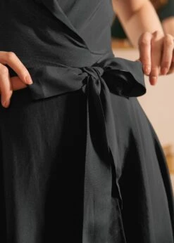 Sojourn Savvy Wrap Dress -Sway & Shine Fashion Sales Store 206627 BLK 7