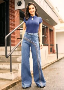 One Good Turn Keyhole Sweater 6 One Good Turn Keyhole Sweater -Sway & Shine Fashion Sales Store 207256 NVY 4