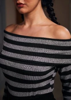 Whimsy In The Woods Top -Sway & Shine Fashion Sales Store 207548 BLK GRYST 7