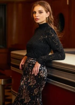 Cut To The Chase Puff Shoulder Mock Neck