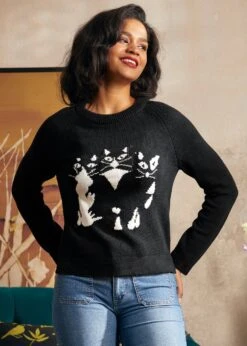 Full Of Nostalgia Crewneck Pullover 16 Full Of Nostalgia Crewneck Pullover -Sway & Shine Fashion Sales Store 207869 BLK 6 30e4c0f4 b61c 4b12 acaa 24810f3350a3