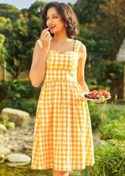 Dance Beneath The Sunrays Fairytale Midi Dress 8 Dance Beneath The Sunrays Fairytale Midi Dress -Sway & Shine Fashion Sales Store 208214 YELLOGHIMGHAM 4