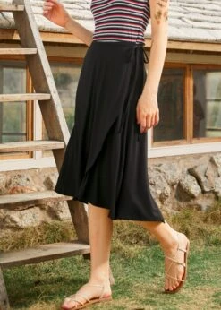 Pirouette Perfection Wrap Skirt -Sway & Shine Fashion Sales Store 208290 BLK 2